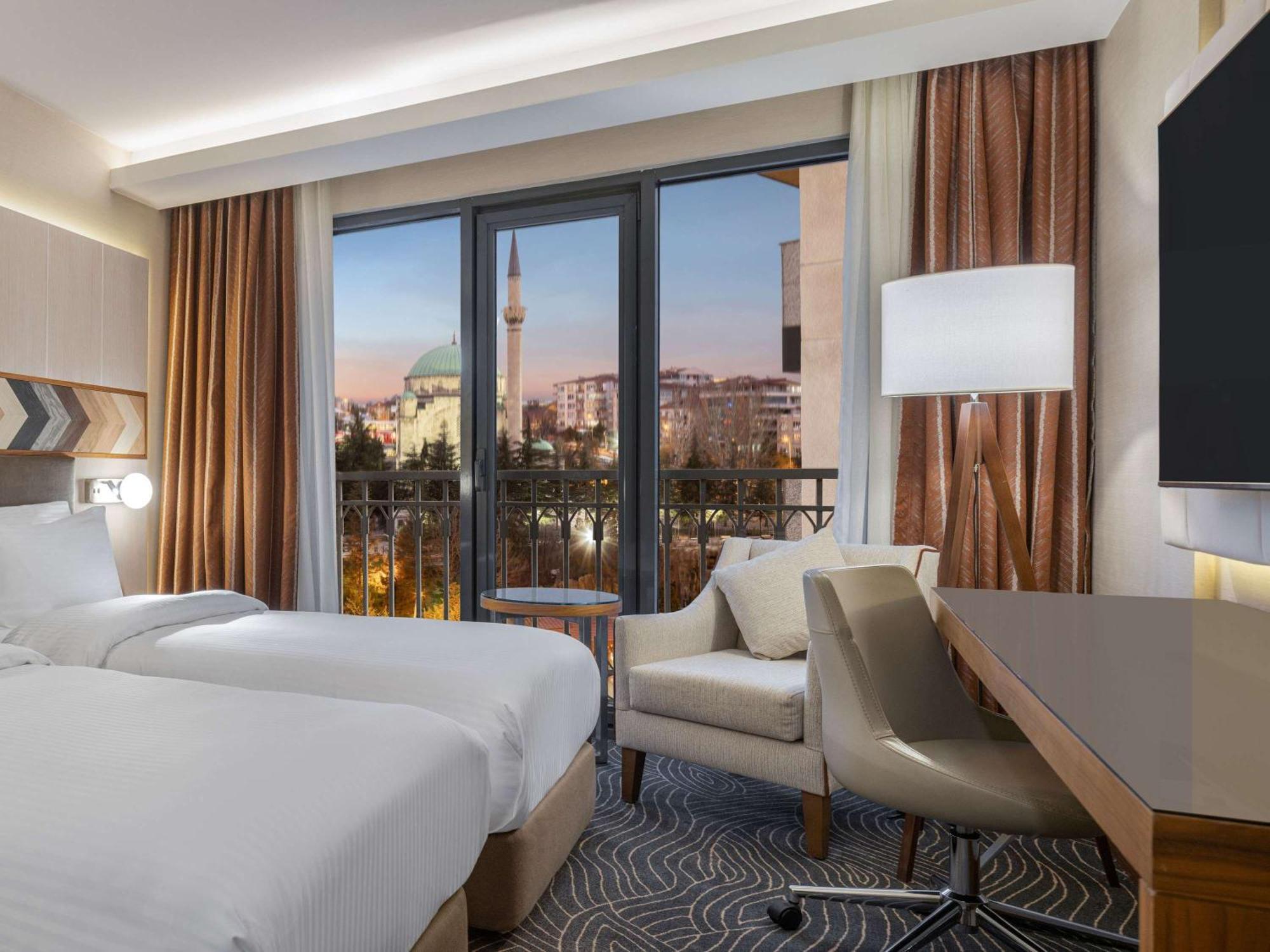 Mercure Kizilay מלון 4*